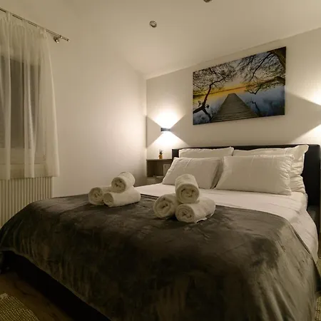 Loni Apartman Trogir